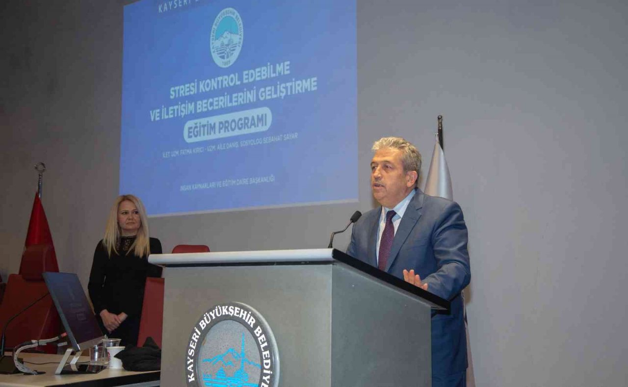 Büyükşehir personeline ’stresi kontrol edebilme ve iletişim becerilerini geliştirme’ eğitimi