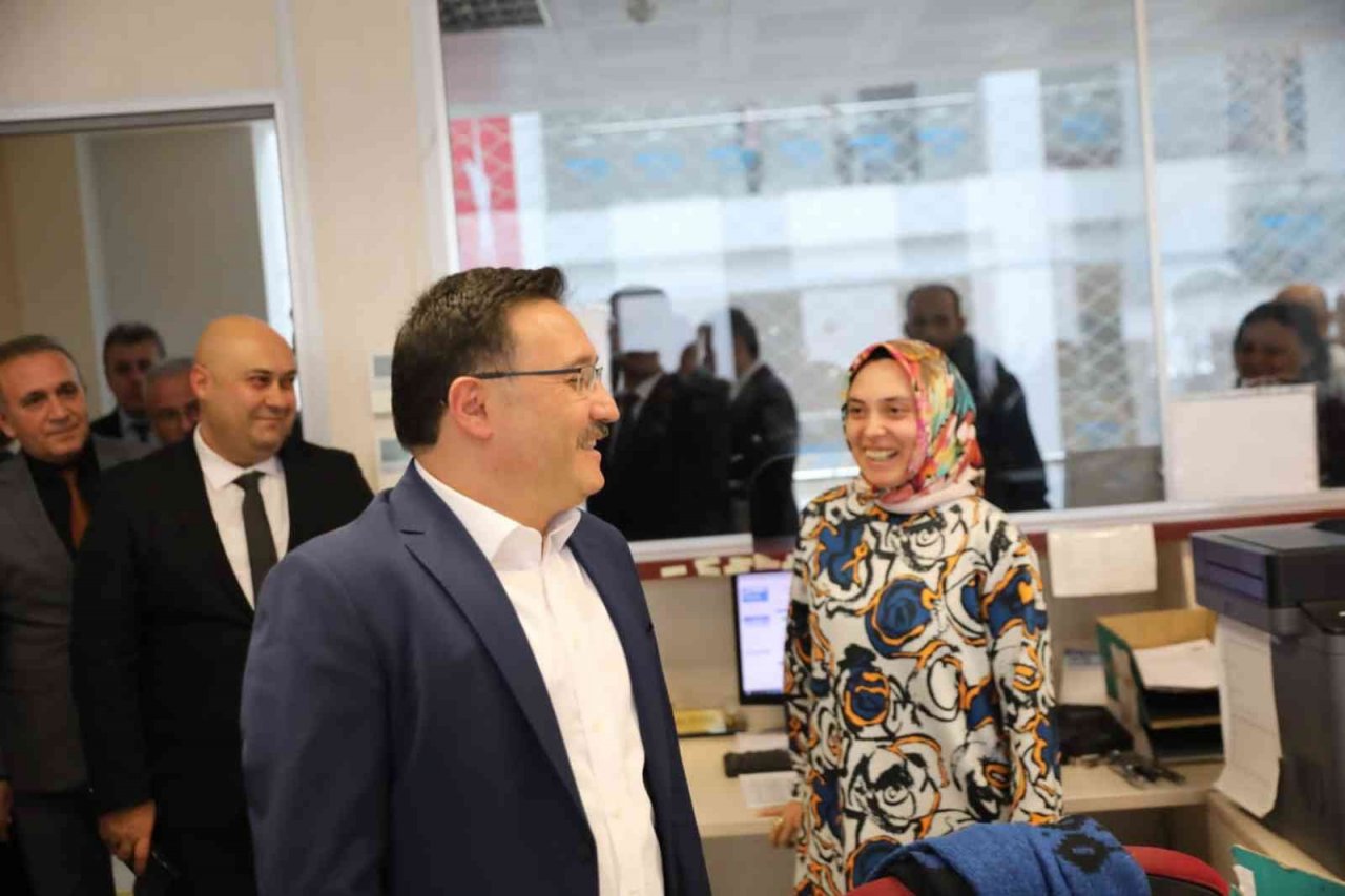 Vali Çiçek’ten SGK’ya ziyaret