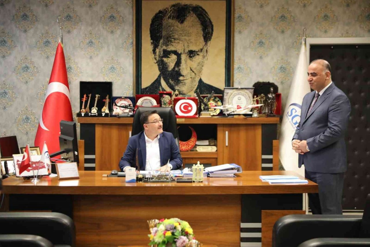 Vali Çiçek’ten SGK’ya ziyaret