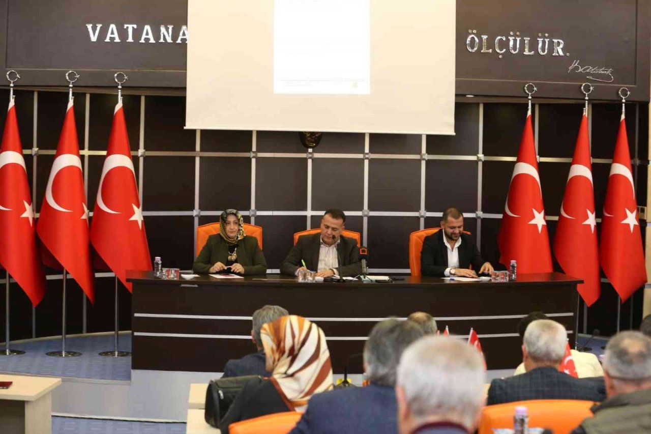 Kepez Belediyesi’nde 2023’ün ilk meclis toplantısı yapıldı