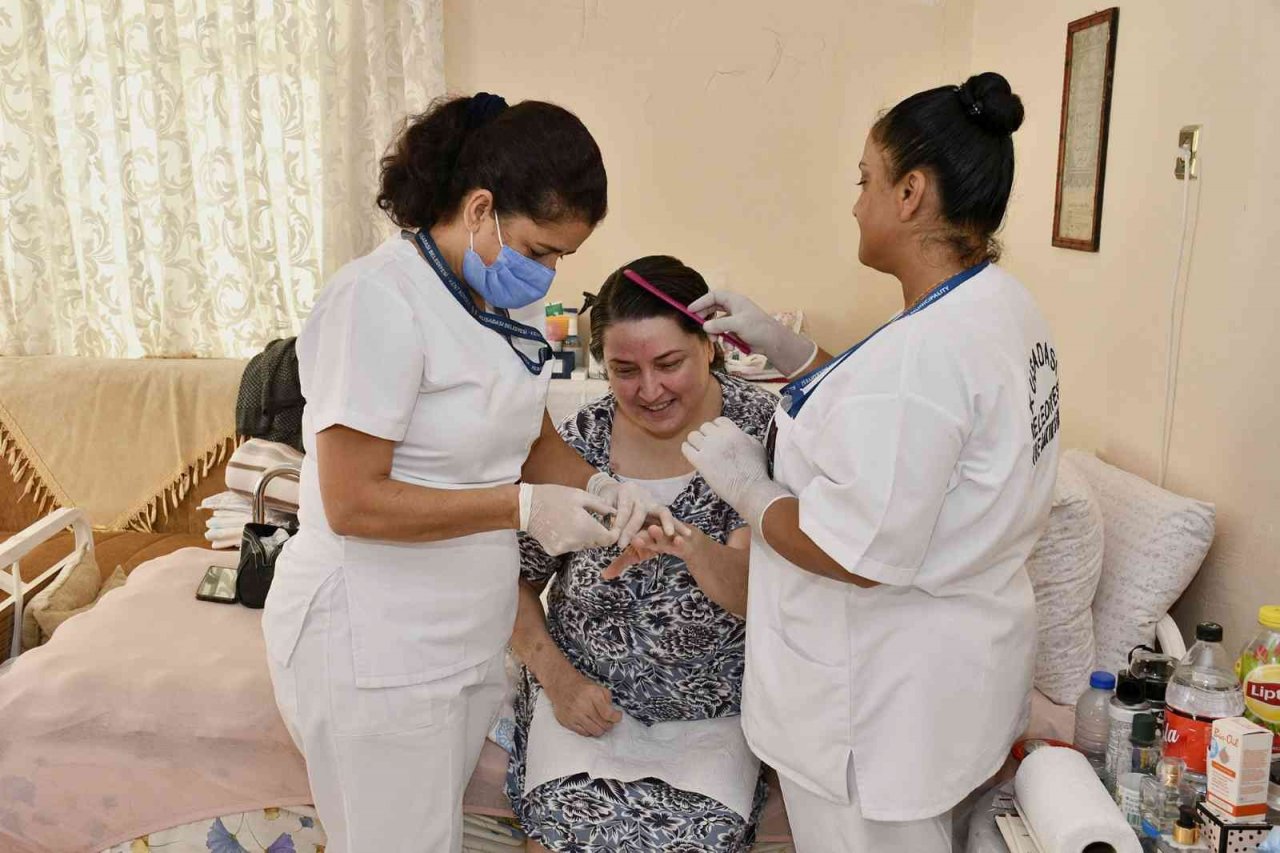 Kuşadası Belediyesi 2022’de yardım ve desteklerini 4 kat arttırdı