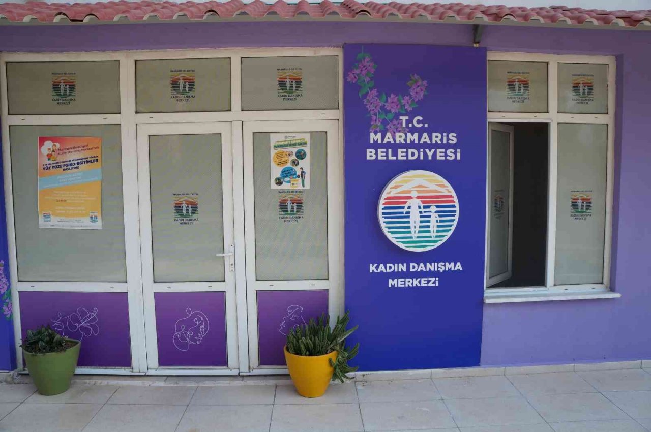 Marmaris’te Kadın Danışma Merkezi kadınlara destek oluyor