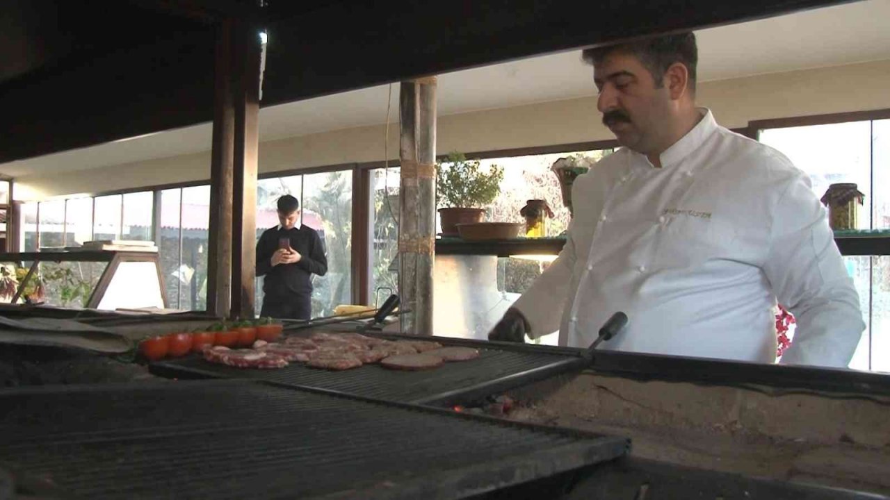 İşin ustalarından, yemekleri ziyan eden sosyal medya fenomenlerine tepki