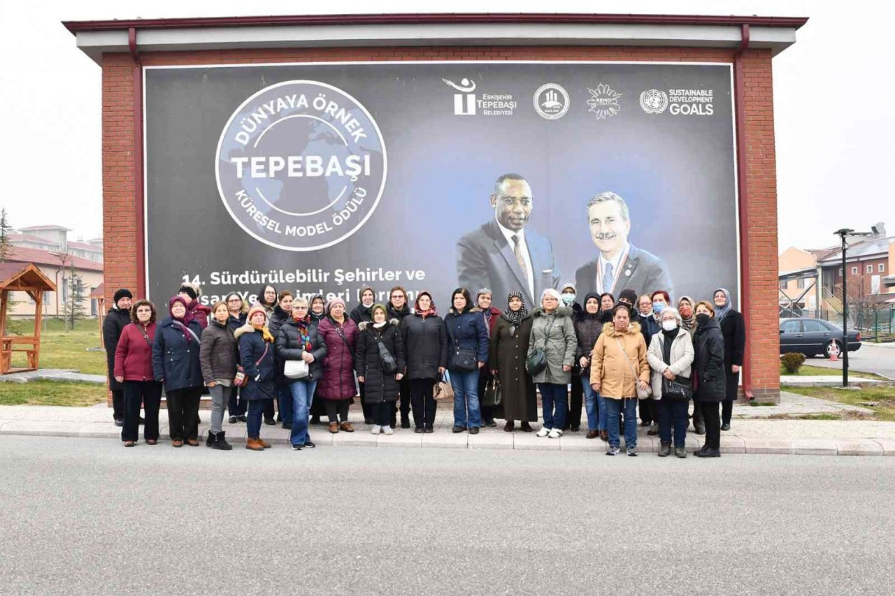 Vatandaşlar hizmet turları ile Tepebaşı projelerini tanıyor