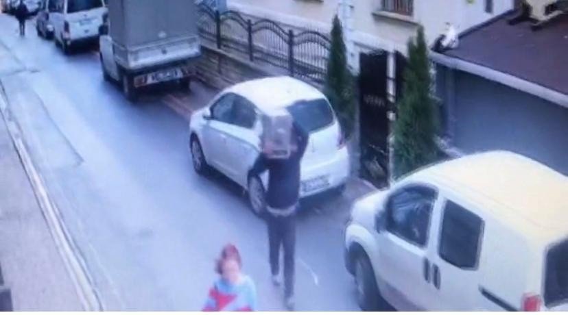 Ümraniye’de kombi hırsızlığı kamerada