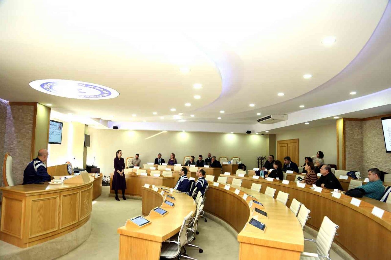 ADÜ’de doçentlik deneme dersleri devam ediyor