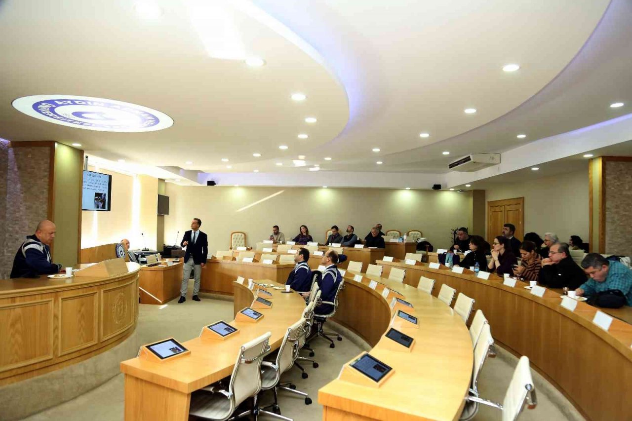 ADÜ’de doçentlik deneme dersleri devam ediyor