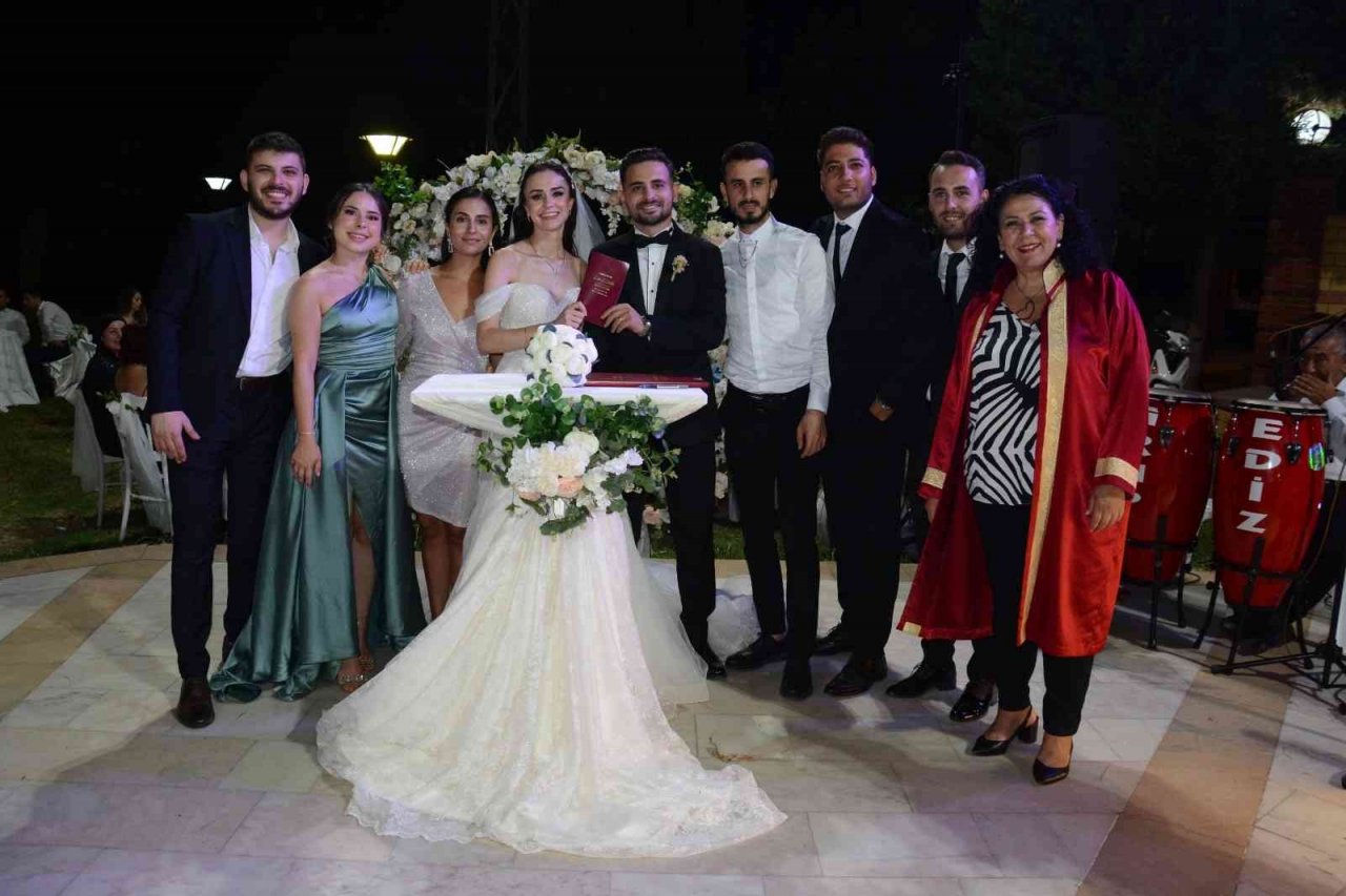 Nazilli’de 2022 yılında bin 77 çift bir ömre ’evet’ dedi