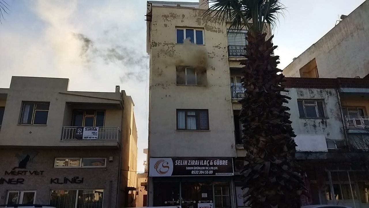 Söke’de baca yangını panikletti