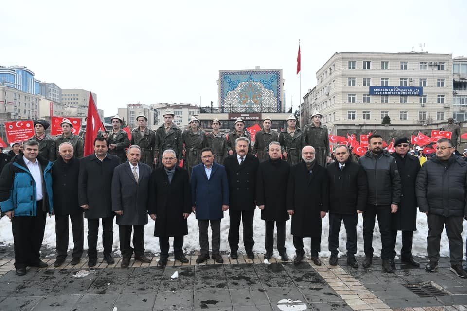 Başkan Büyükkılıç, Vali Çiçek ile birlikte Sarıkamış Şehitlerini Anma Programı’na katıldı