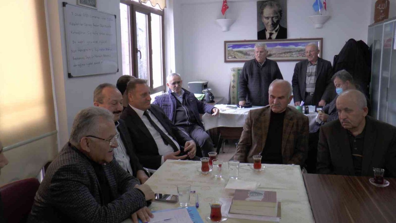 Başkan Büyükkılıç’tan Develililer Derneği’ne ziyaret