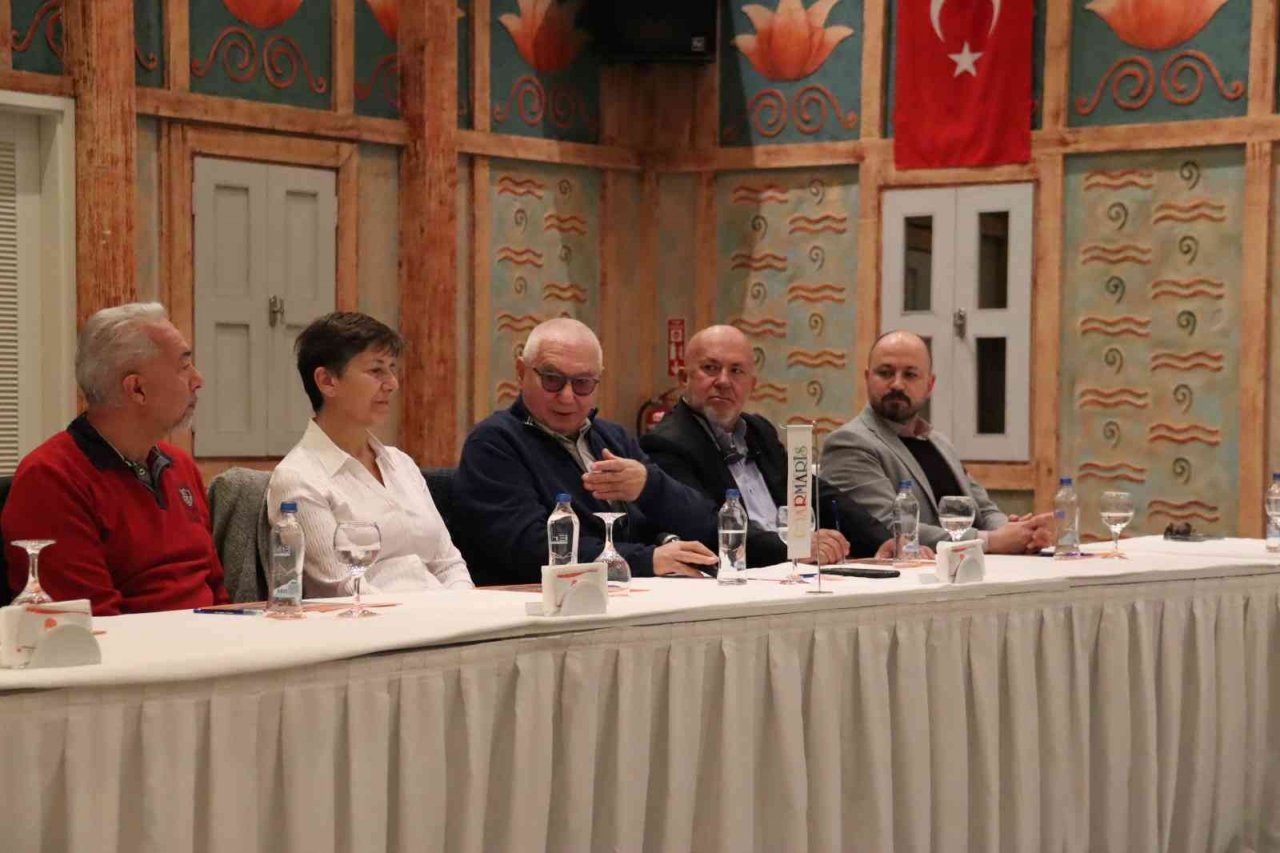 Marmaris’te ‘turizmde vasıflı personel yetiştirme kursları’ başlıyor