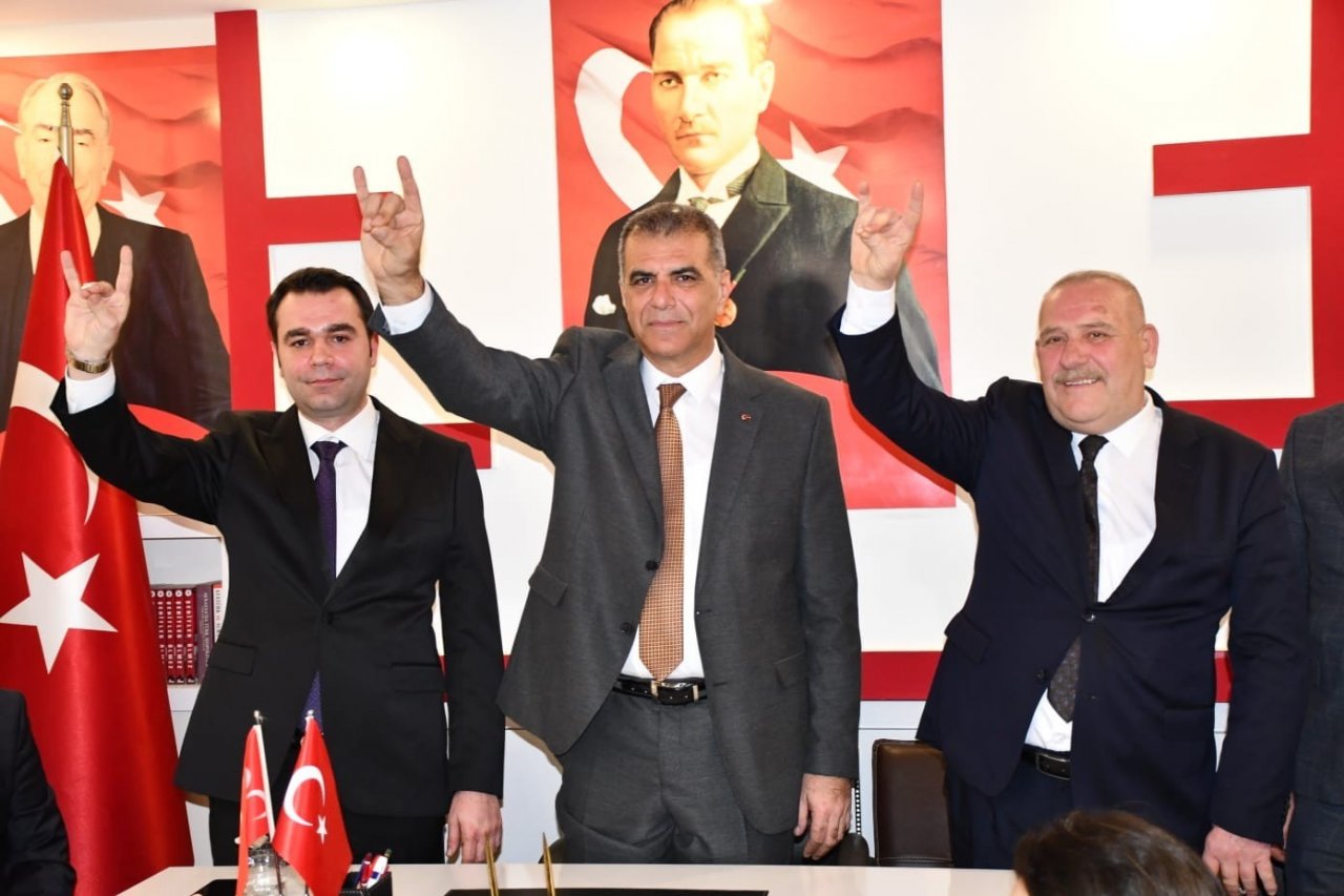MHP Dörtyol’da görev değişimi