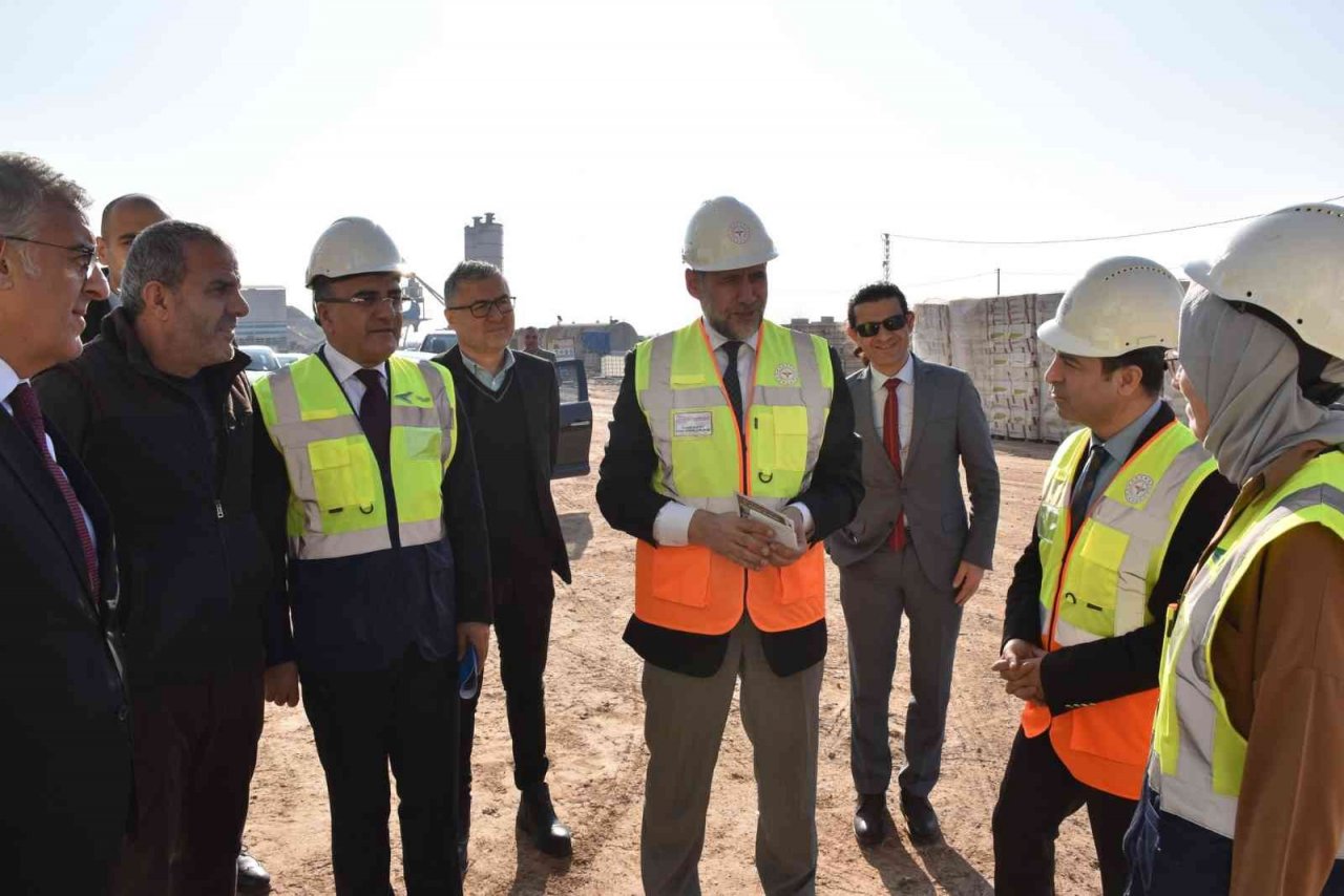 Aydın Şehir Hastanesi’nde çalışmalar yerinde incelendi