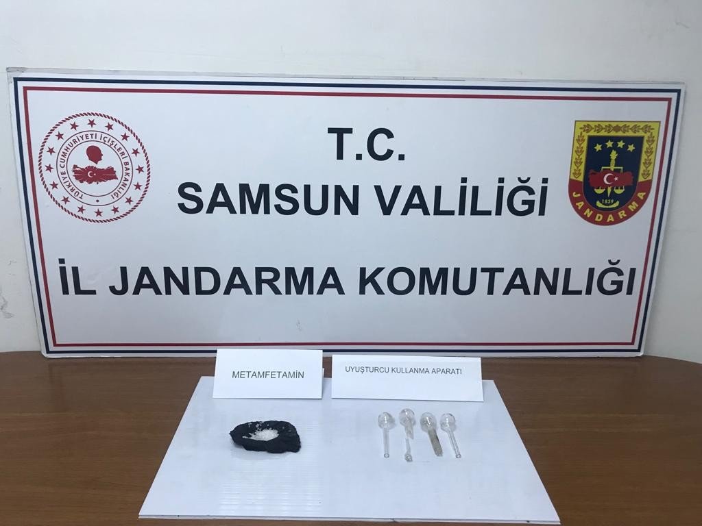 Samsun’da jandarmadan uyuşturucu operasyonu