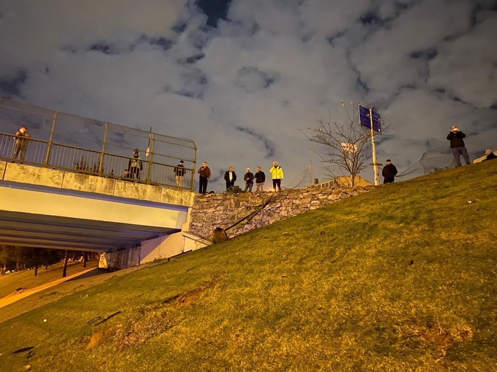 Üsküdar’da kontrolden çıkan araç köprüden bağlantı yoluna düştü: 4 yaralı