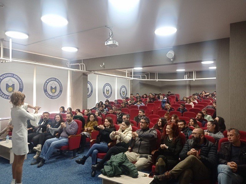 Koçarlı MYO’da hijyen eğitimi verildi