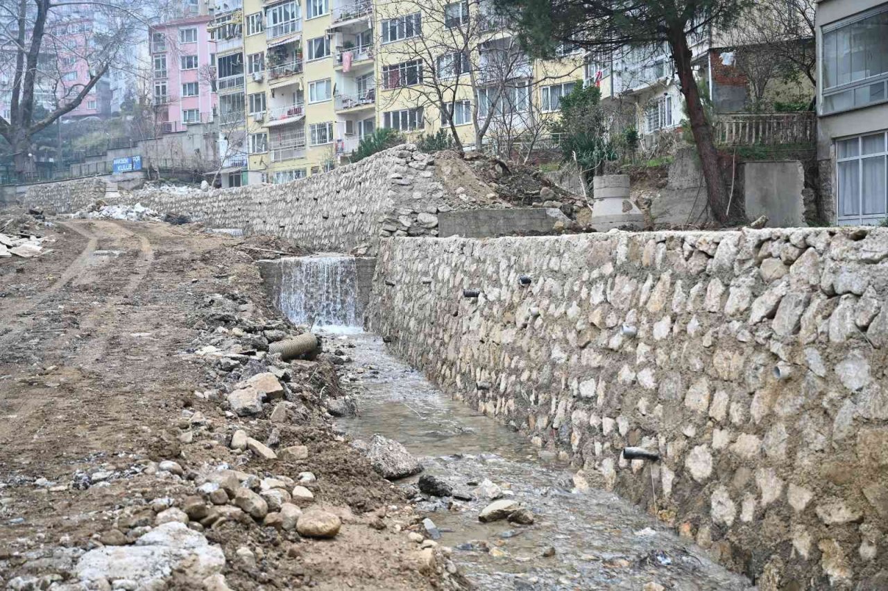 Gökdere daha güvenli ve estetik hale geliyor