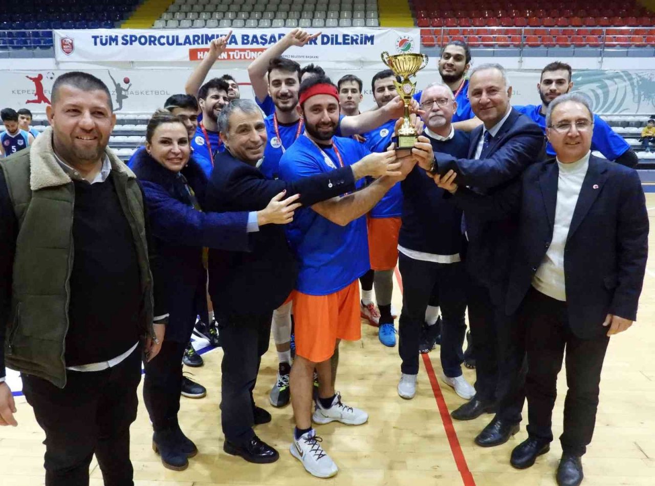 Kepez Dokuma Spor, bölgesel lig biletini aldı