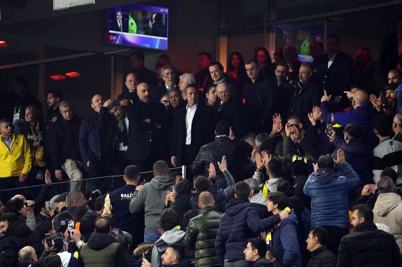 Ali Koç’a taraftarlardan tepki