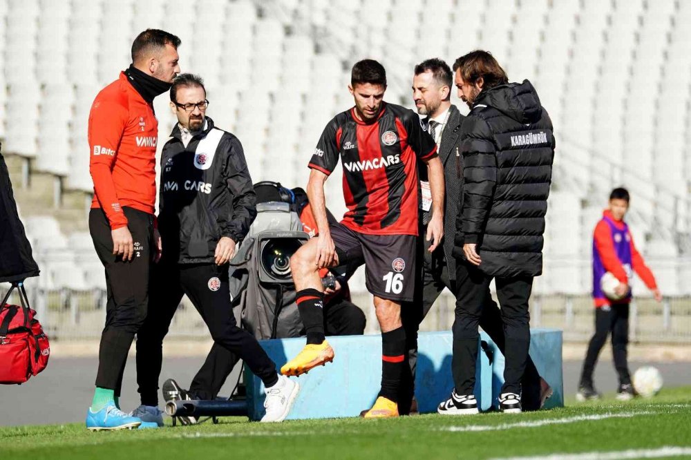 Konyaspor Süper Lig'deki 9. beraberliğini aldı!