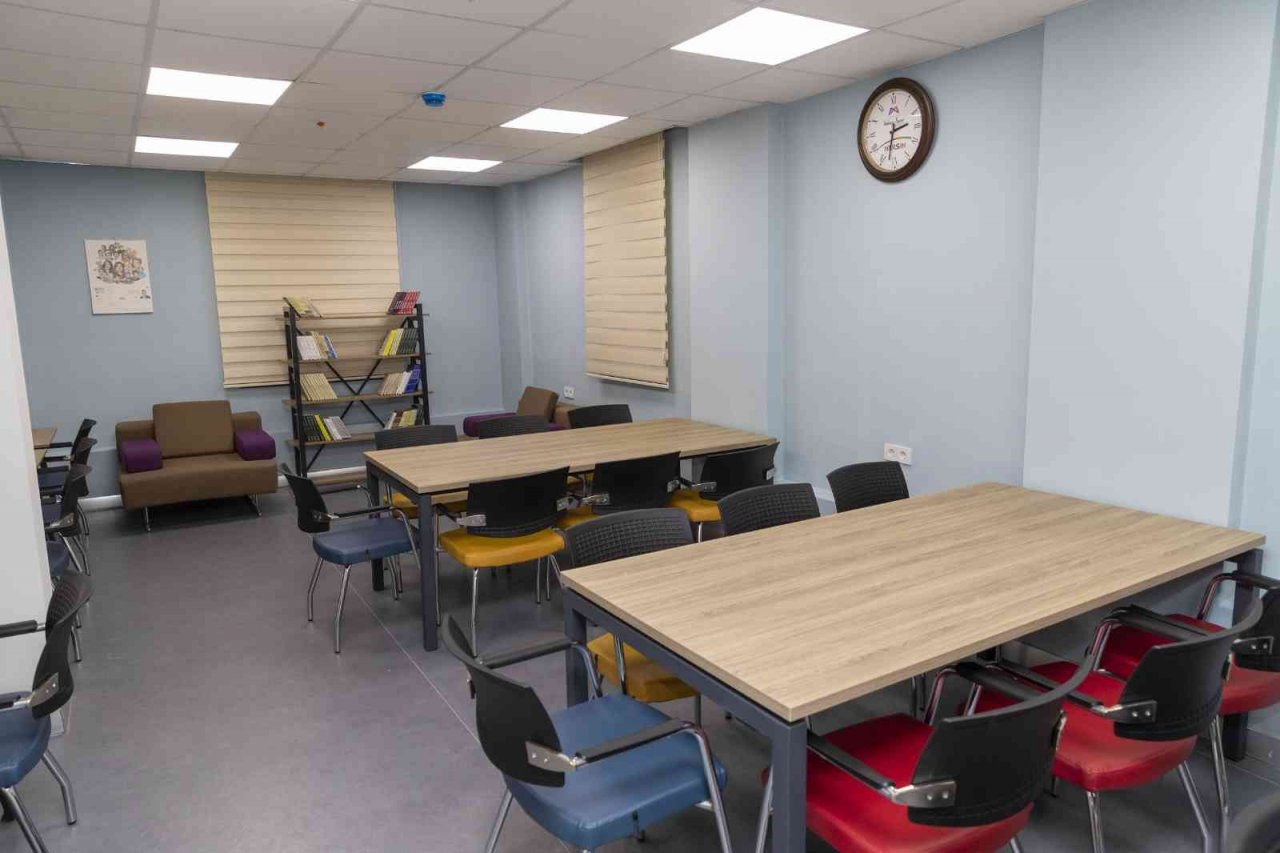 Yıldırım: "Sosyal belediyeciliğe örnek teşkil eden bir belediyeyiz"