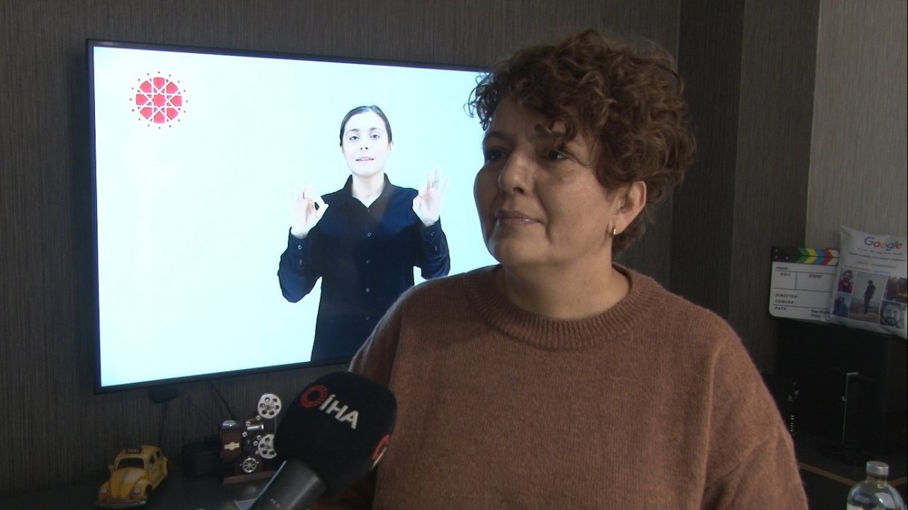 Bakanlıklardan işitme ve konuşma engelli bireyleri sevindiren proje