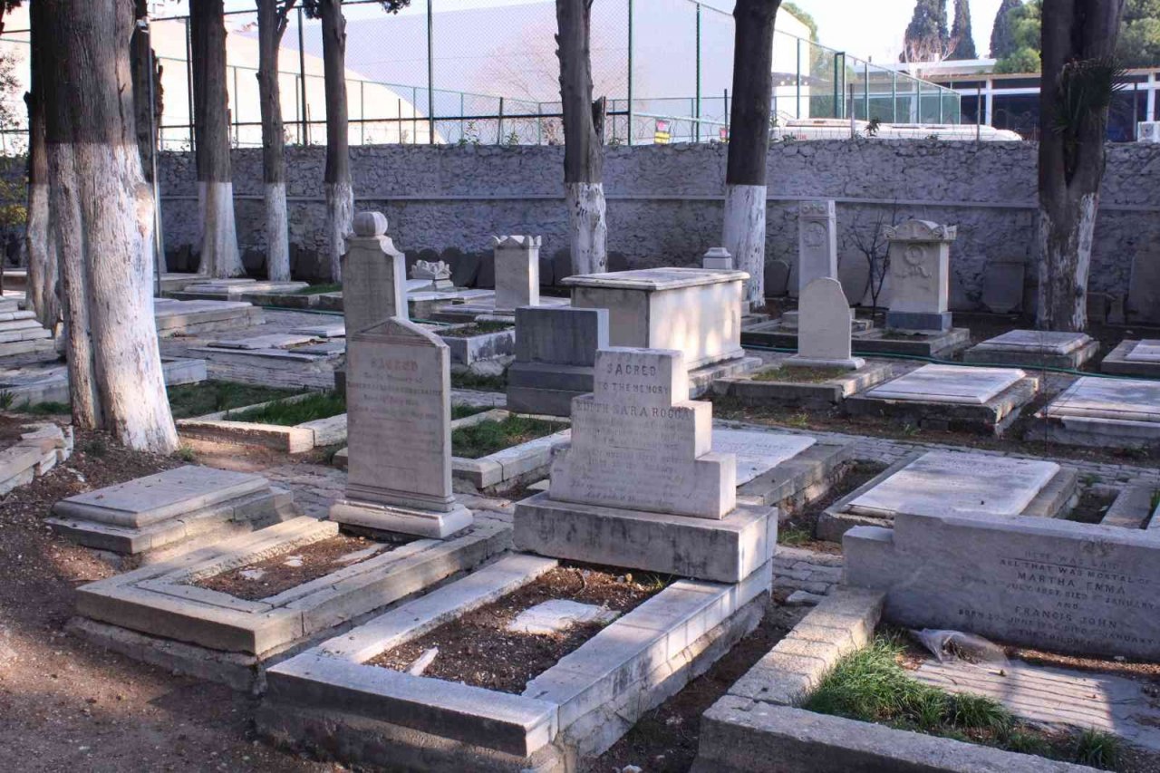 Dünyaca ünlü oyuncunun dedesi İzmir’de konsolos olarak görev yapmış