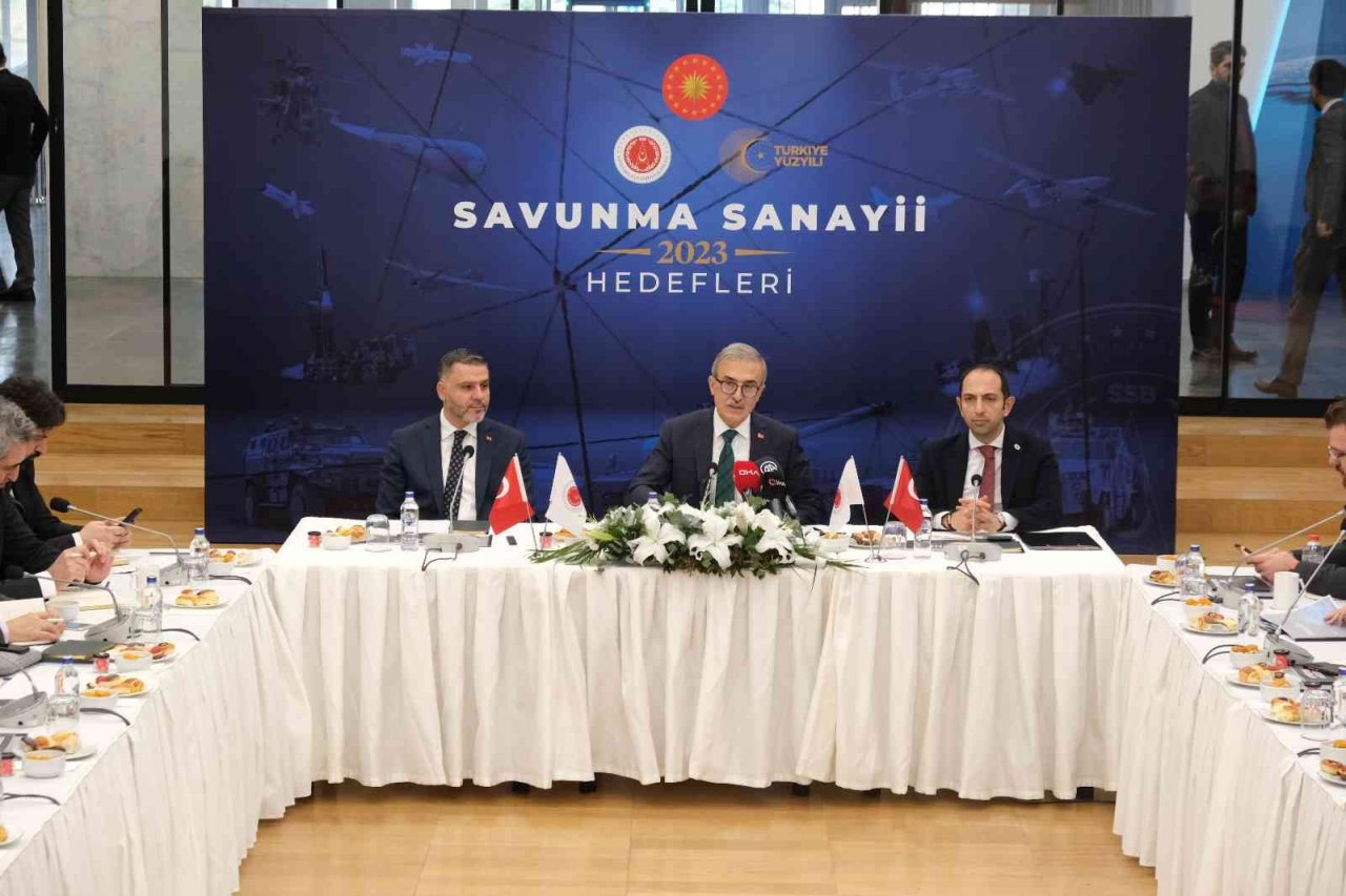 Savunma Sanayii Başkanı Demir: “2023 yılında savunma sanayii ihracatı 6 milyar dolara ulaşacak”