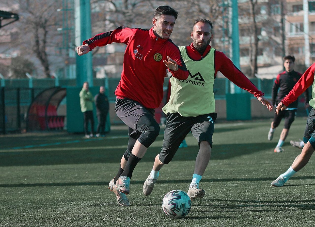 Eskişehirspor devre arasında hazırlıklarını sürdürüyor
