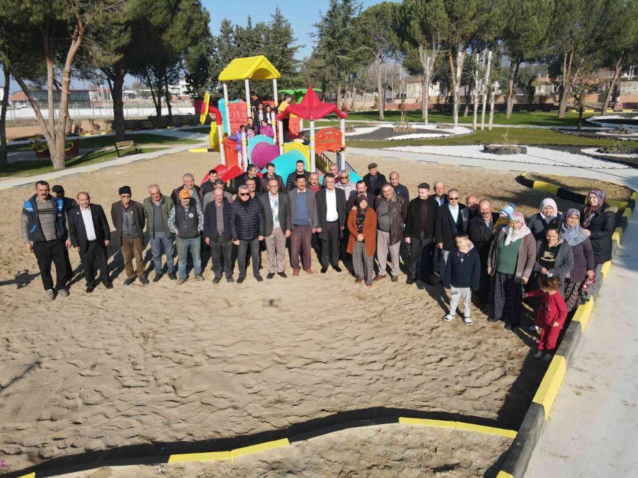 Alaşehir’de çocuk ve gençleri sevindiren açılış