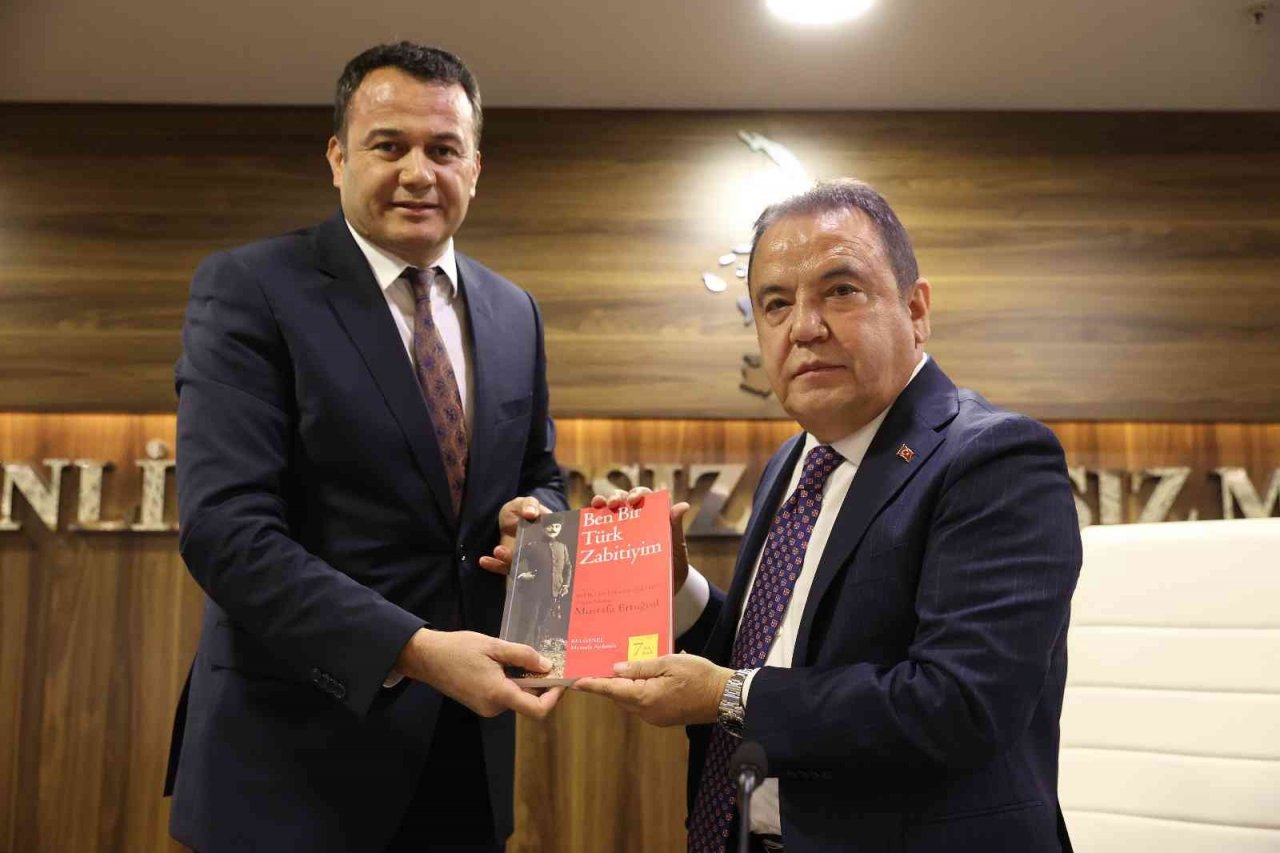 Başkan Böcek, “45 ayda 80 projemizin açılışını gerçekleştirdik”