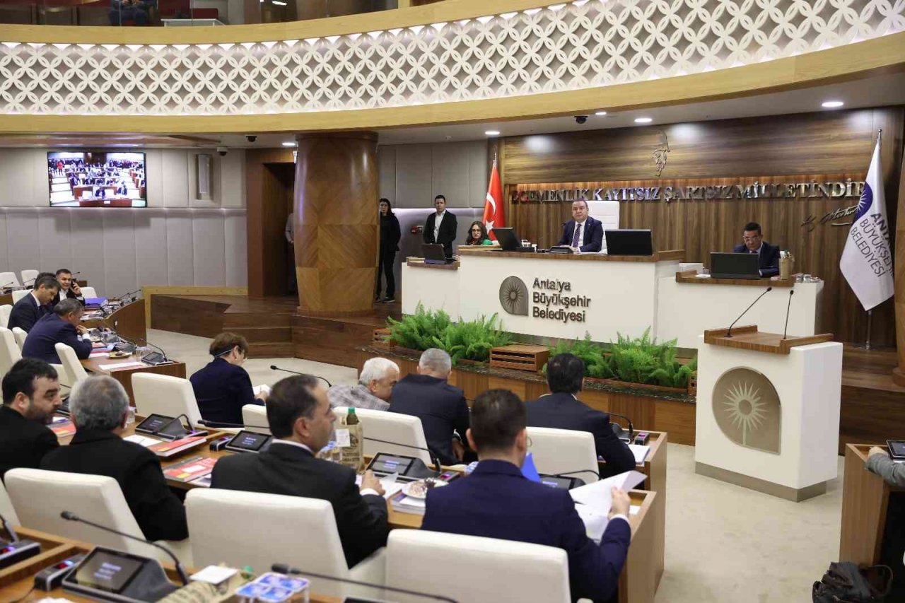 Başkan Böcek, “45 ayda 80 projemizin açılışını gerçekleştirdik”