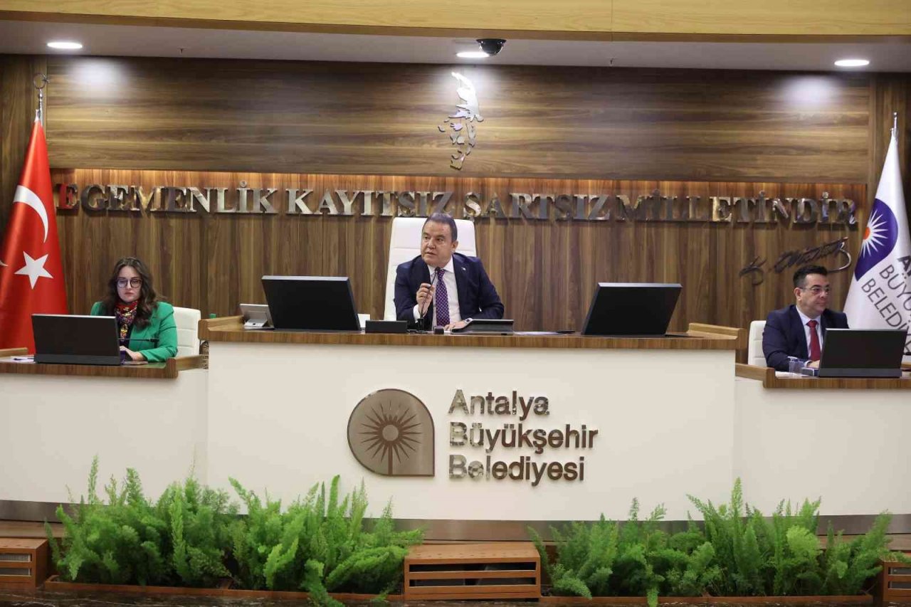 Başkan Böcek, “45 ayda 80 projemizin açılışını gerçekleştirdik”