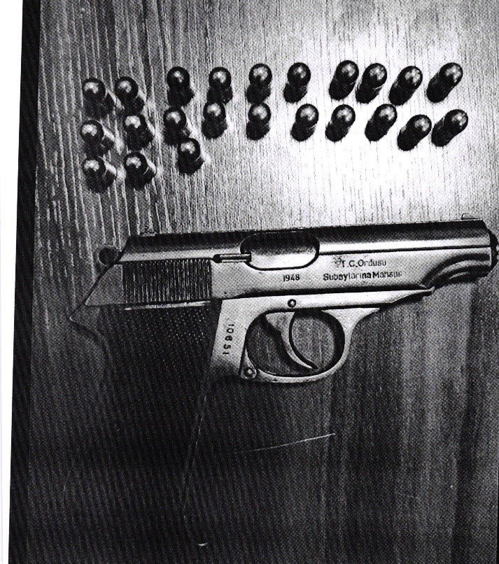 Hırsızlar 200 bin liralık inşaat kalıbıyla yakalandı