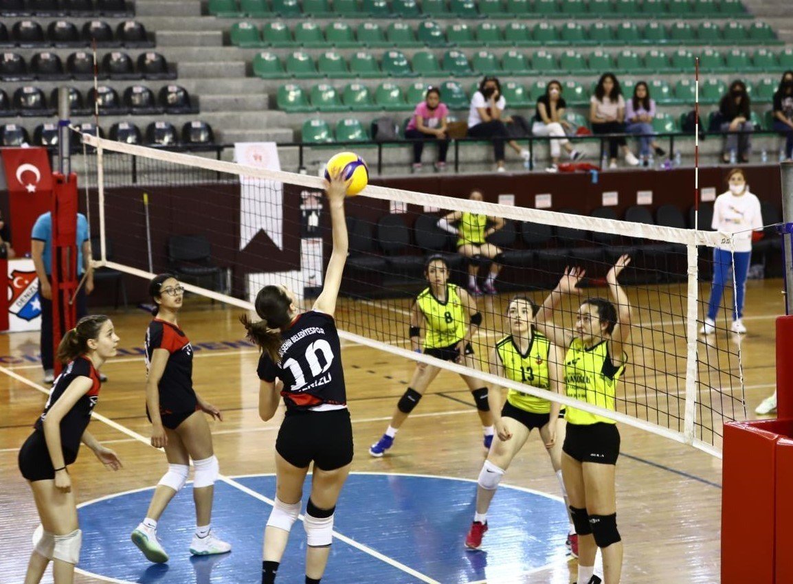 Voleybolda grup heyecanı Denizli’de yaşanacak