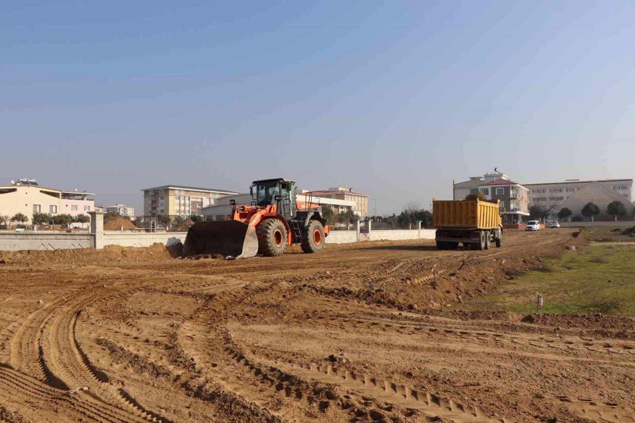 Nazilli’de sokaklar şantiyeye döndü