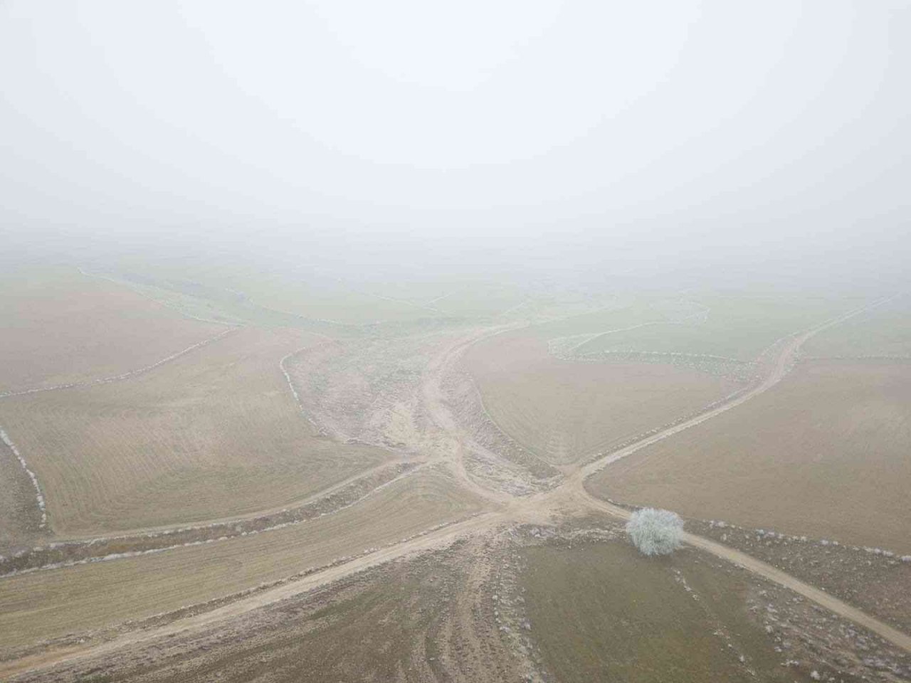 Yoğun sis nedeniyle kaybolan avcı jandarma ekiplerince bulundu