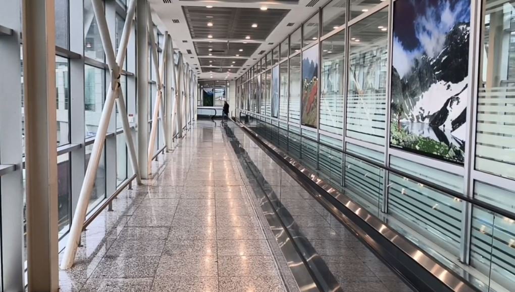 Sarp Sınır Kapısı’ndaki Iphone yoğunluğu yerini sessizliğe bıraktı