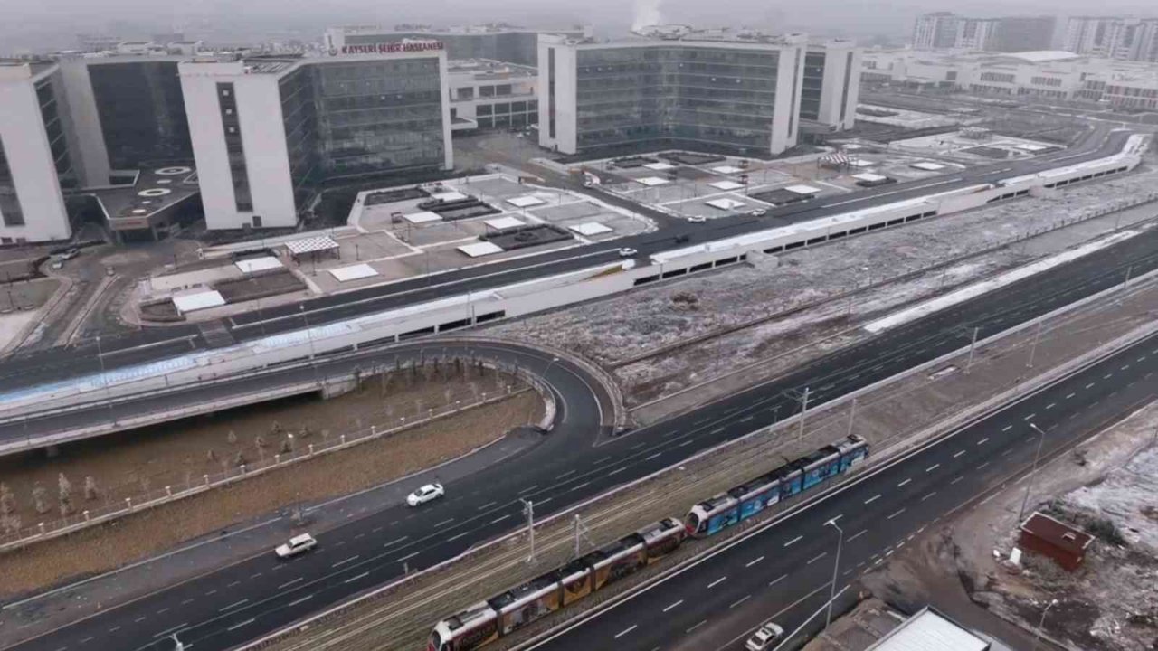 Başkan Büyükkılıç: "Yeni tramvay ağımız Kayseri’mize çok yakıştı"