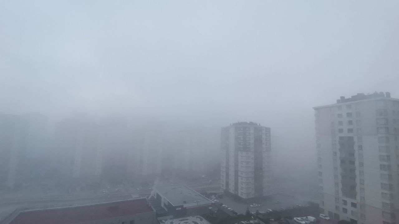 Kayseri’de sis etkili oldu