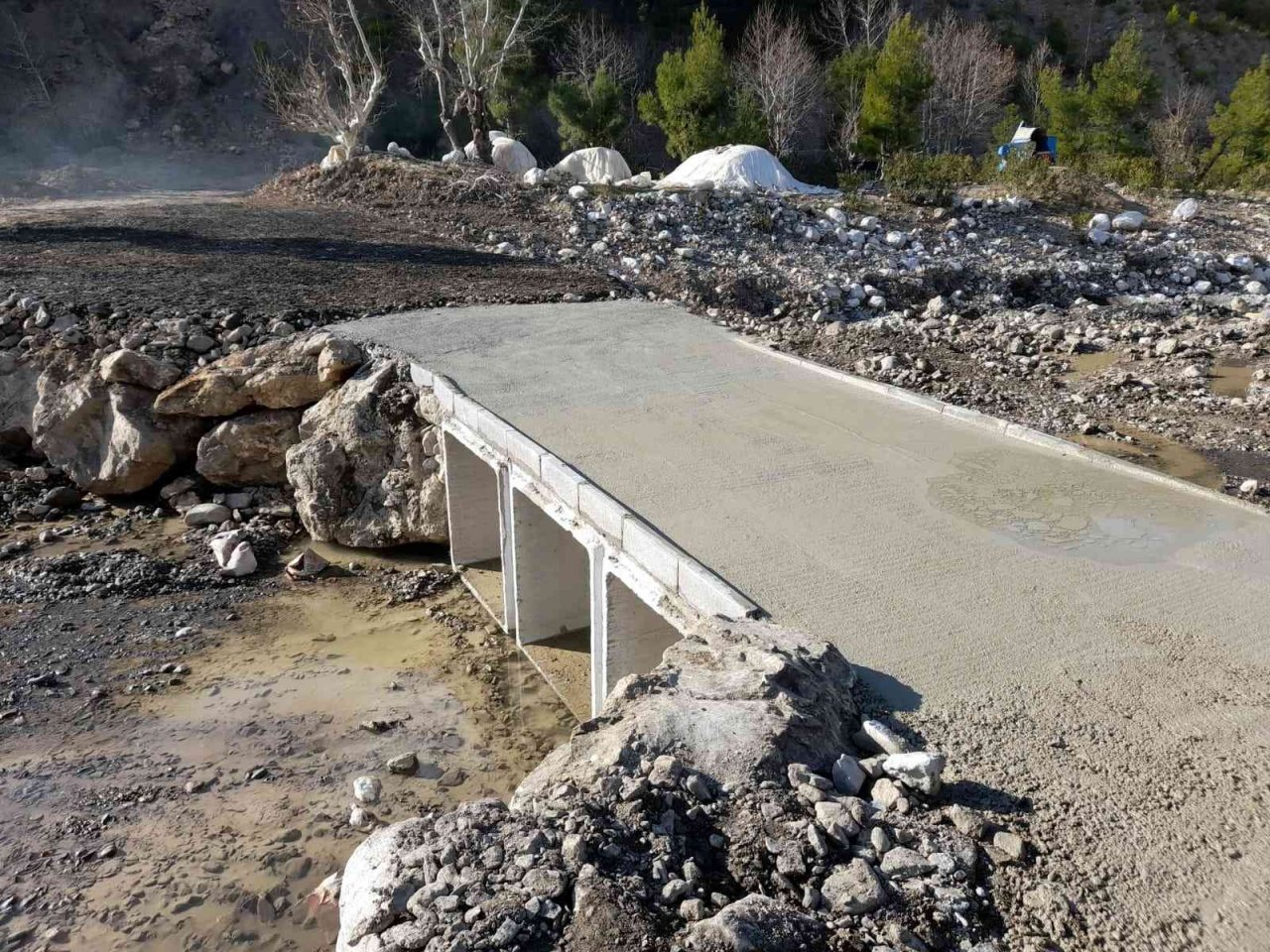 Kırkkavak’ta tarım alanlarına ulaşım kolaylaştı