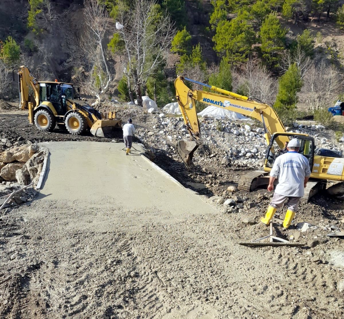 Kırkkavak’ta tarım alanlarına ulaşım kolaylaştı