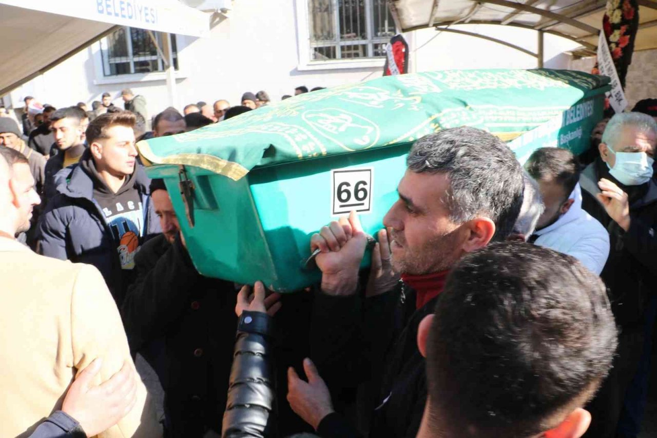 Büyükşehir personeli 5 günlük yaşam mücadelesini kaybetti