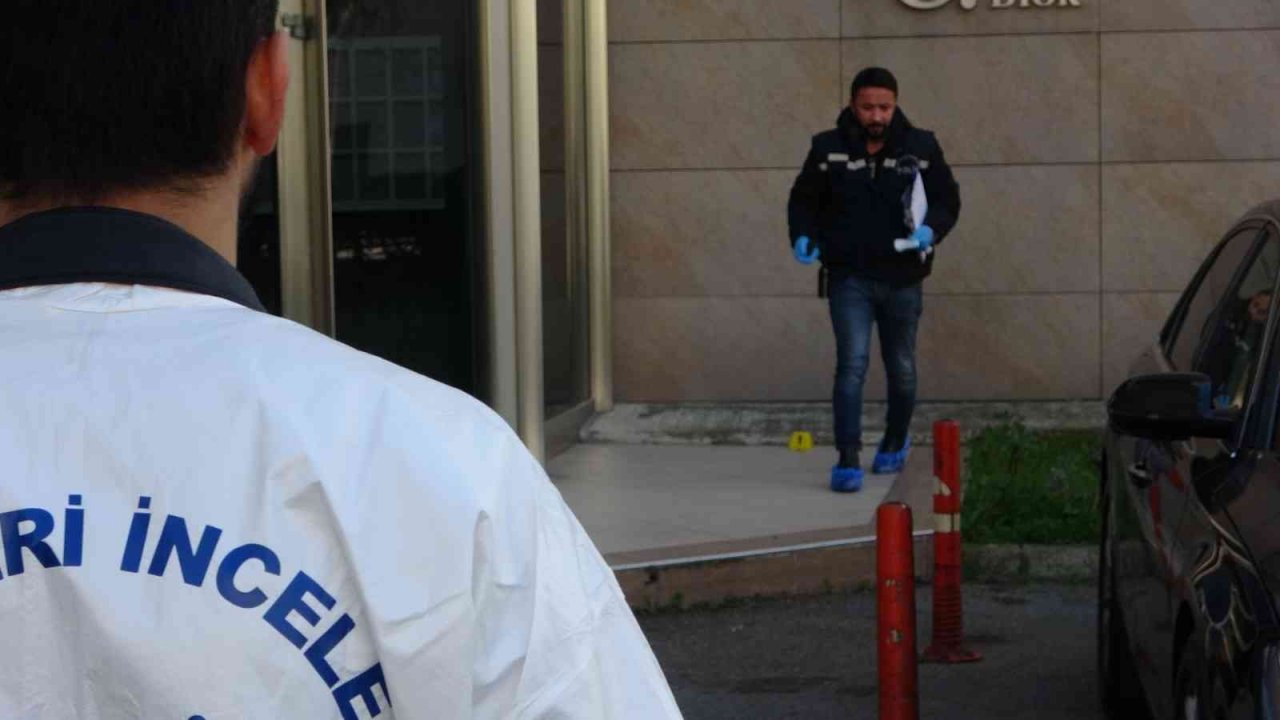 Semih Tufan Gülaltay evine girmek isterken silahlı saldırıya uğradı