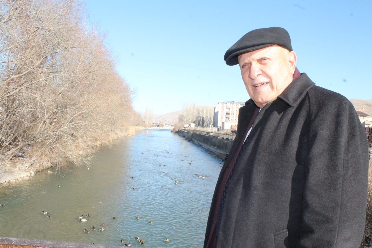 Sibirya’dan göç eden yeşilbaşlı ördekler Bayburt’u sevdi