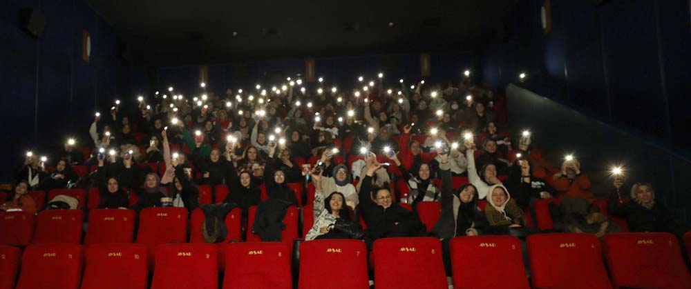 sinema-etkinligi-4.jpg