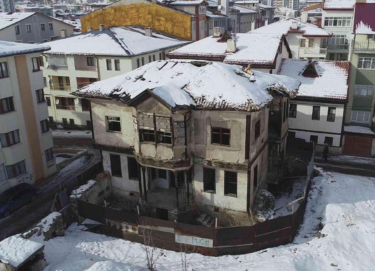 Harabeydi üreten kadınlara eğitim yuvası oldu