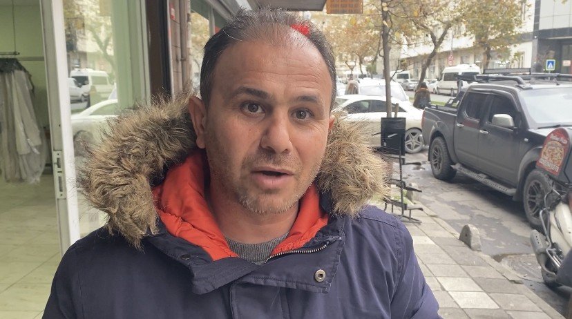 İstanbul’da 2 buçuk dakikada 200 bin liralık market soygunu kameraya yansıdı