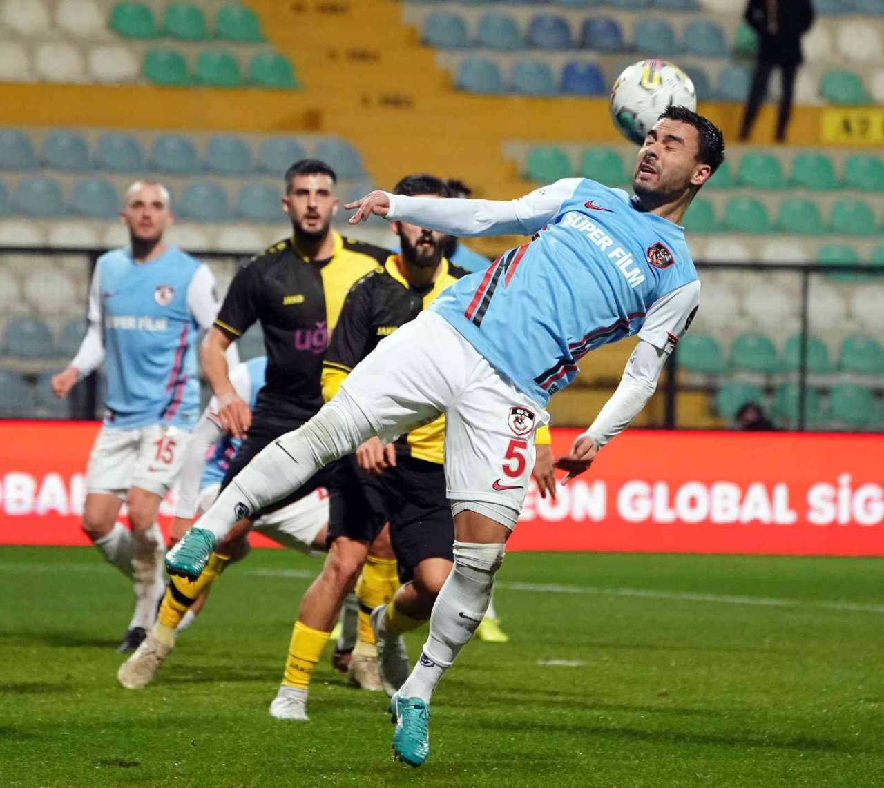 Spor Toto Süper Lig: İstanbulspor: 1 - Gaziantep FK: 1 (Maç sonucu)